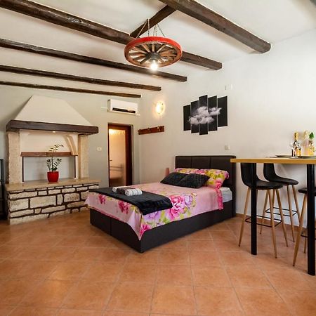 House 1119 Villa Muntić Dış mekan fotoğraf