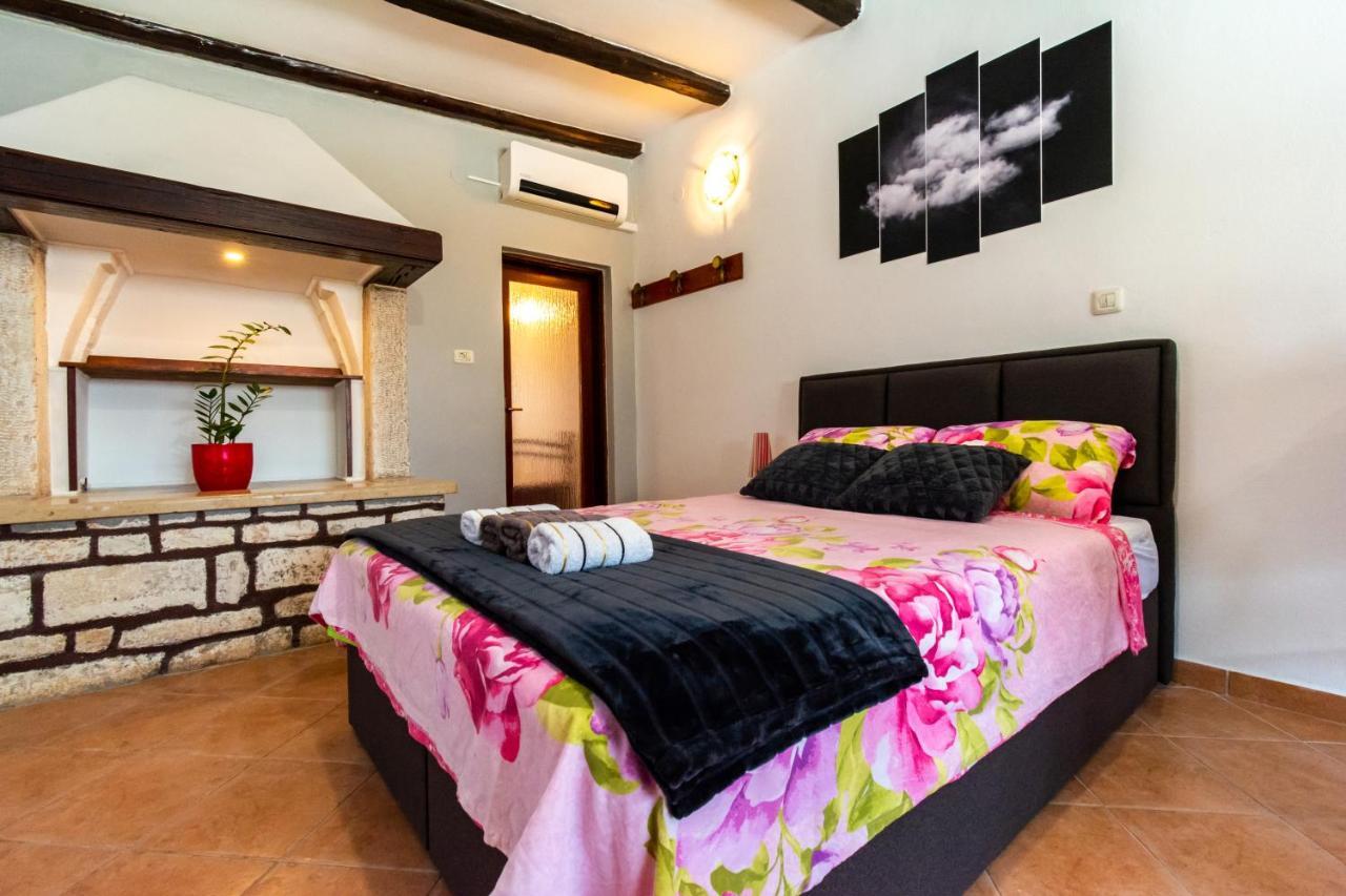 House 1119 Villa Muntić Dış mekan fotoğraf